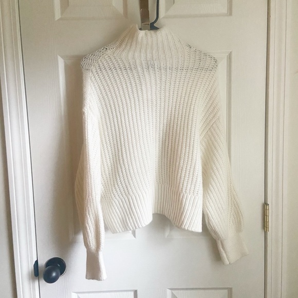 H&M Mock neck Oversized Sweater - Picture 4 of 4